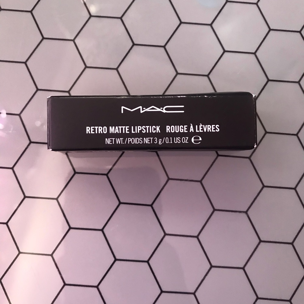 MAC lipstick MIXED MEDIA